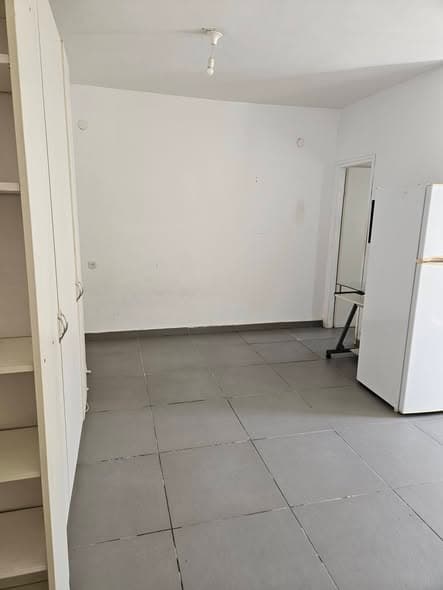 1 room rental in Lev HaIr