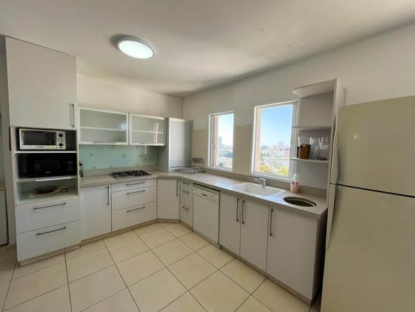 1 room rental in Jaffa