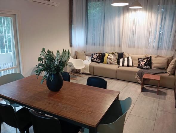 2 room rental in Old North
