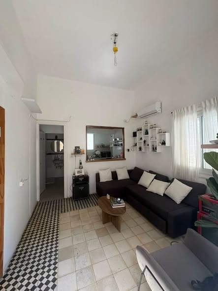  room rental in Neve Tzedek