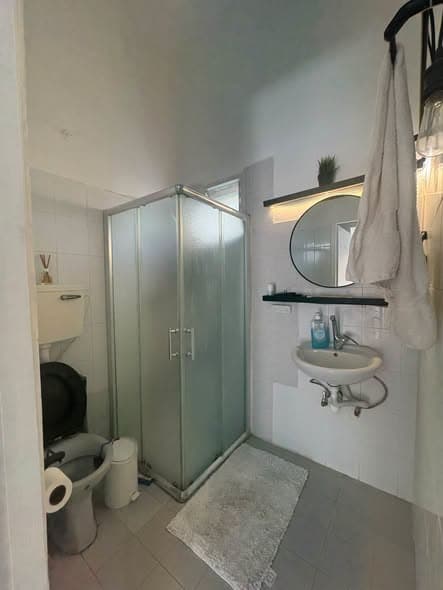  room rental in Neve Tzedek