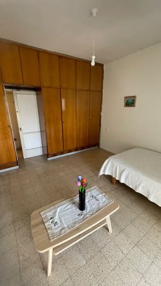 4 room rental in Old North