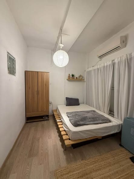 4 room rental in Old North - Photo 3