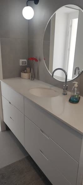4 room rental in Old North - Photo 4