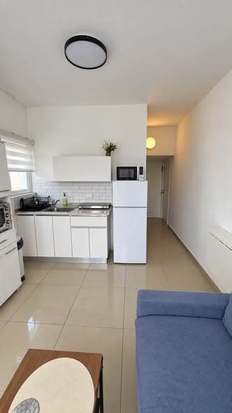 2 room rental in Old North - Photo 3