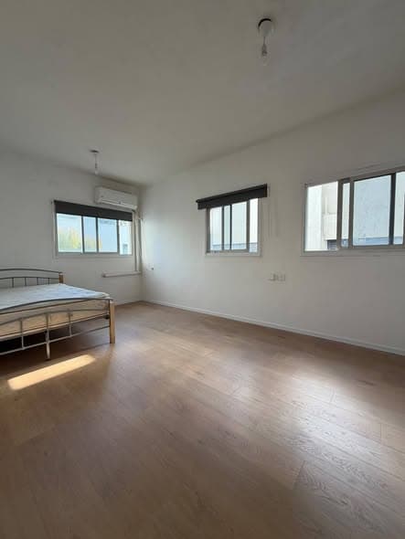 4 room rental in Lev HaIr - Photo 3