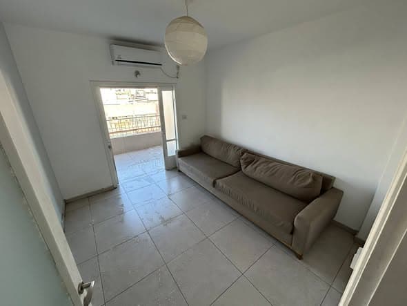2 room rental in Florentin - Photo 1