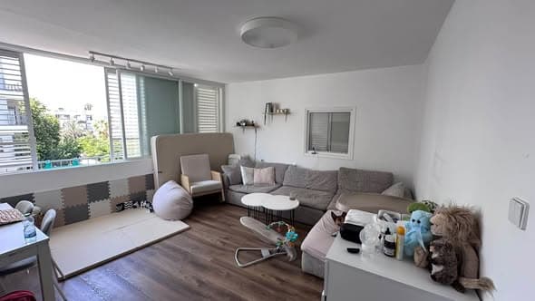 2 room rental in Old North - Photo 1