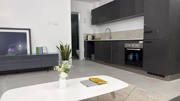 2 room rental in Old North - Photo 1