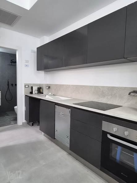 2 room rental in Old North - Photo 2