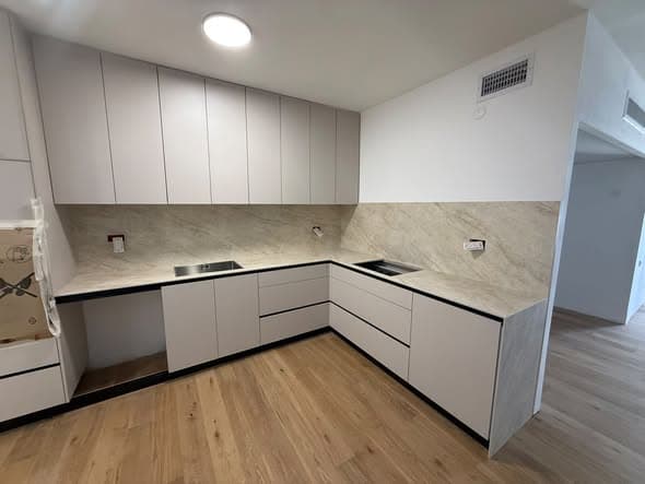 4 room rental in Old North