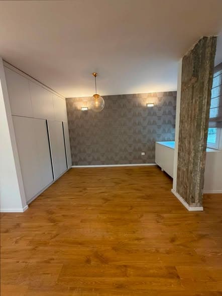 4 room rental in Old North