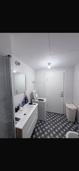 4 room rental in Old North