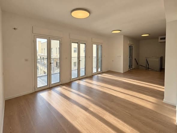 4 room rental in Florentin