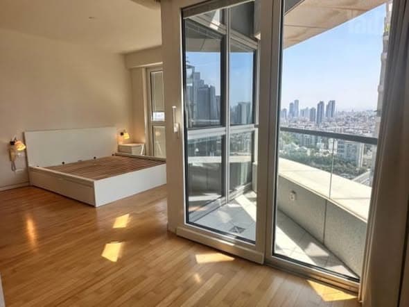 4.5 room rental in Old North