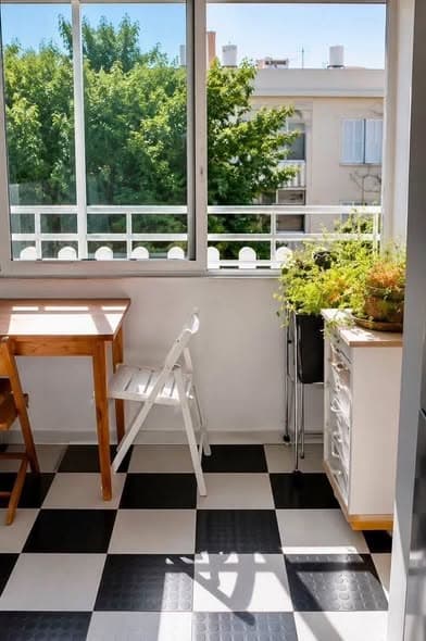 3 room rental in Old North