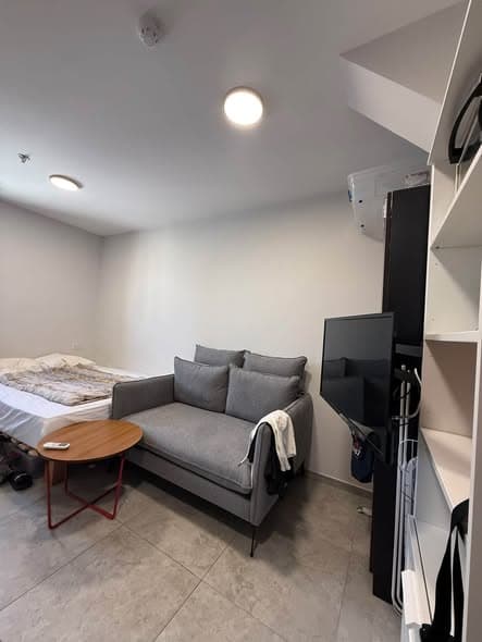 1 room rental in Florentin - Photo 3