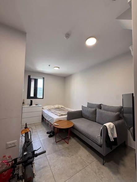 1 room rental in Florentin - Photo 4