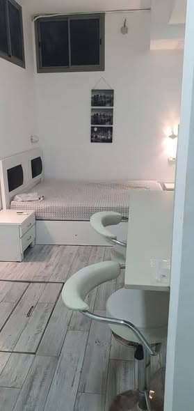 1 room rental in Jaffa