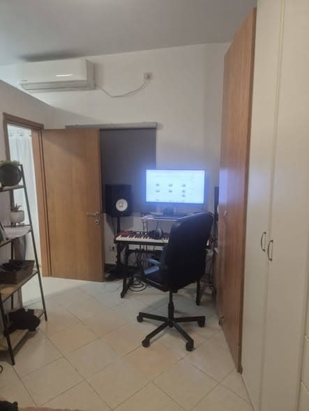 2 room rental in Old North - Photo 2