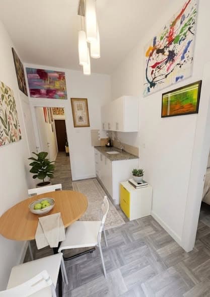 2 room rental in Florentin - Photo 2