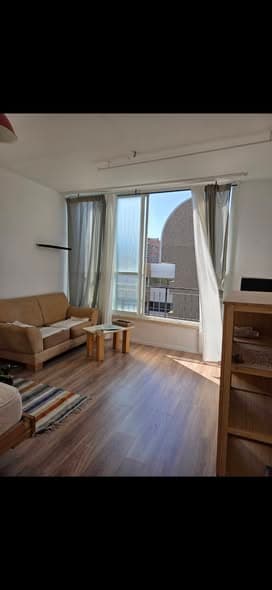  rental in Florentin - Photo 4