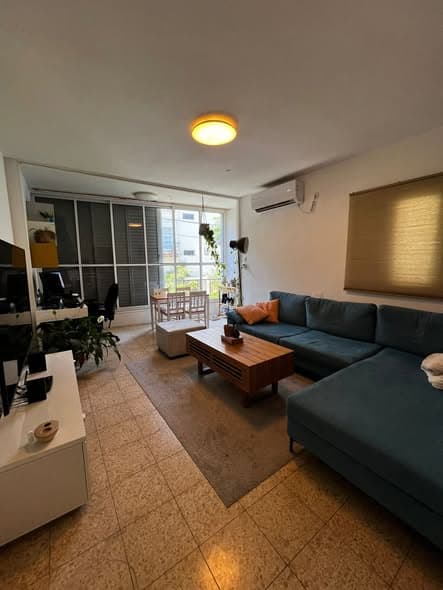 2 room rental in Lev HaIr - Photo 2