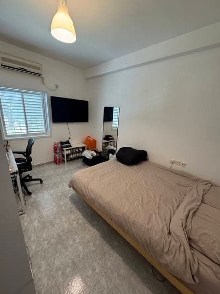 5 room rental in Old North