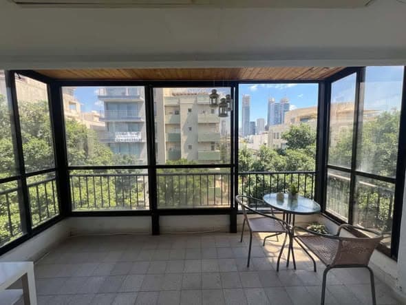 1 room rental in Old North - Photo 2