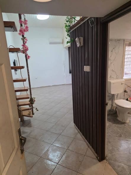  rental in Florentin - Photo 3