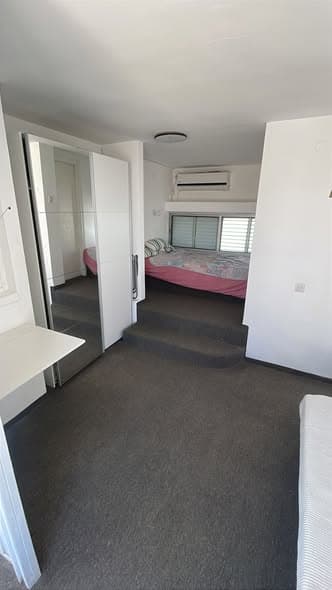 1 room rental in Old North - Photo 2
