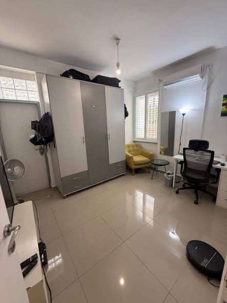 3 room rental in Lev HaIr - Photo 2