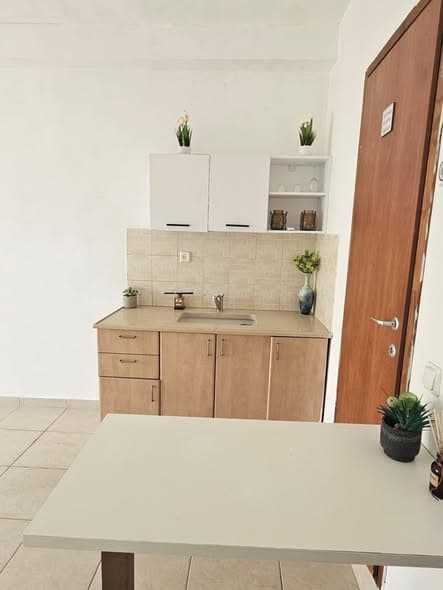 1 room rental in Old North - Photo 2