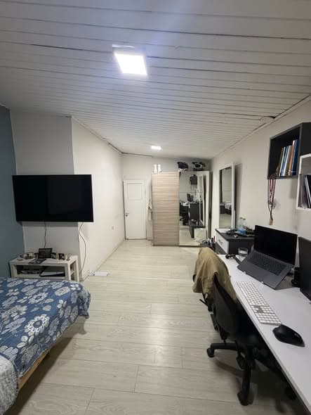 4 room rental in Old North - Photo 3