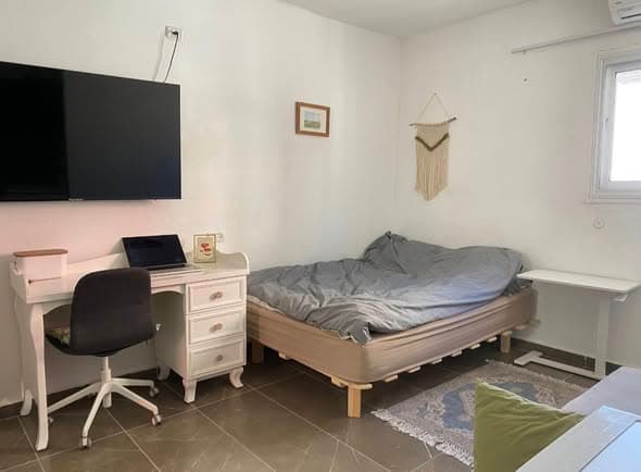  rental in Florentin - Photo 1