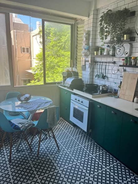 4 room rental in Old North - Photo 1
