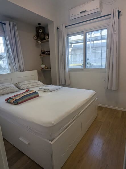 4 room rental in Old North - Photo 1