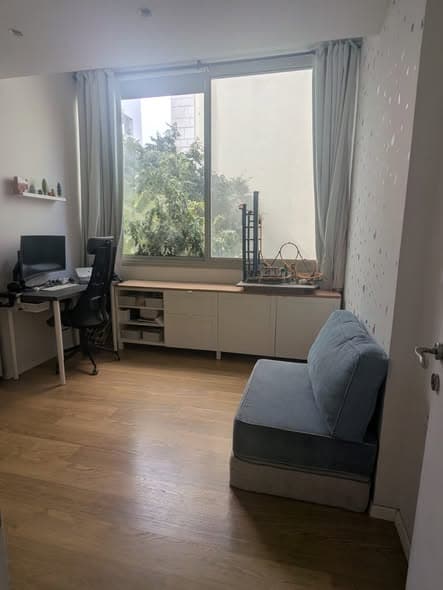 4 room rental in Old North - Photo 2