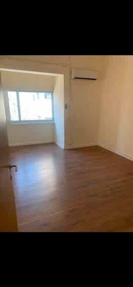3 room rental in Florentin - Photo 4