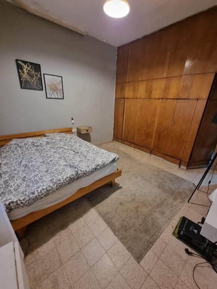 5 room rental in Old North - Photo 4