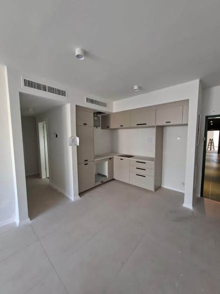 3 room rental in Lev HaIr - Photo 1