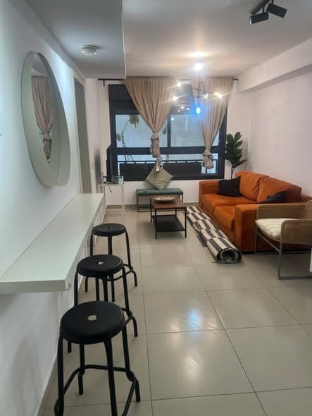 2 room rental in Florentin - Photo 2