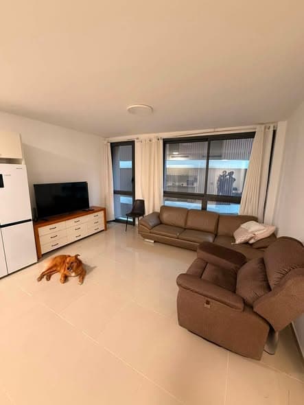 2 room rental in Florentin - Photo 1