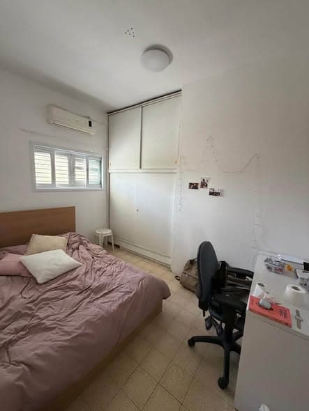 4 room rental in Old North - Photo 2