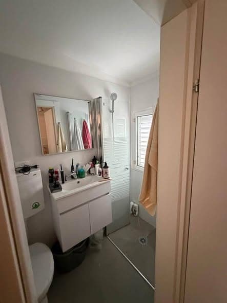  rental in Florentin - Photo 3