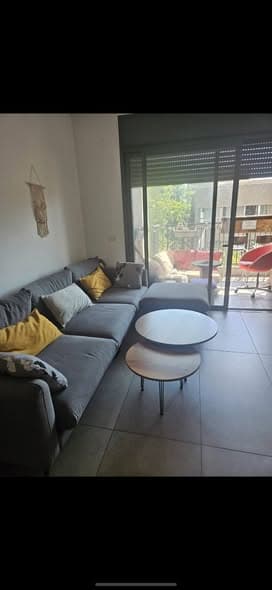 3 room rental in Florentin - Photo 3
