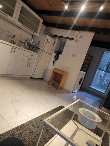 3 room rental in Florentin - Photo 2