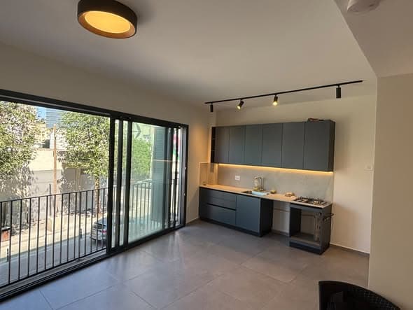 3 room rental in Lev HaIr