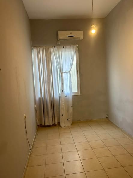 3 room rental in Florentin - Photo 2