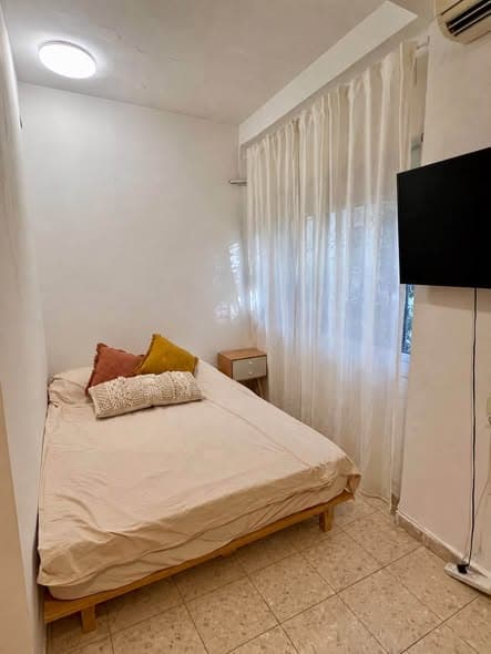 3 room rental in Old North - Photo 1